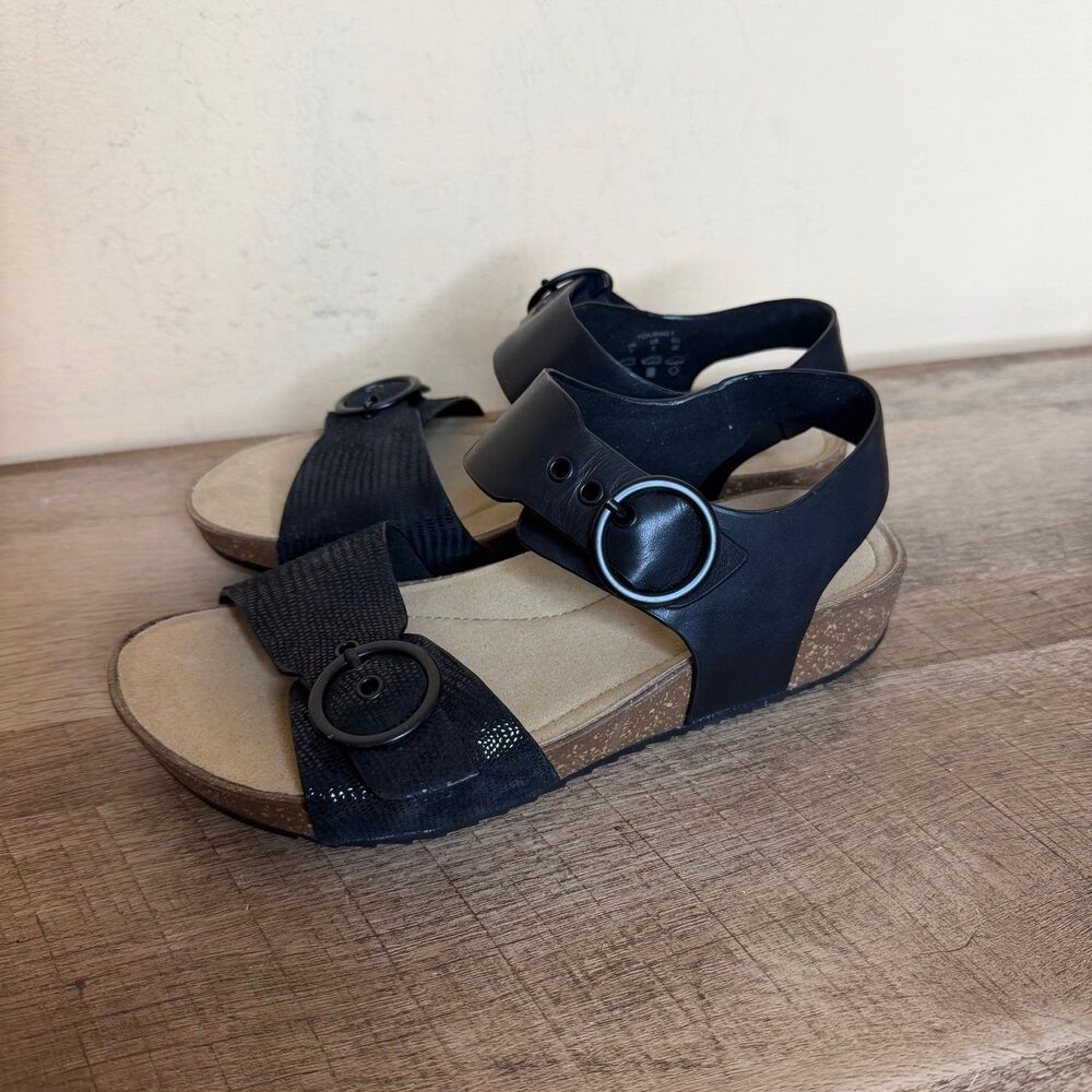 black Hotter Tourist II Sandals size 5 women’s shoes